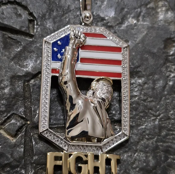 Sterling silver TRUMP PENDANT